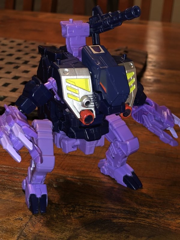 Power Of The Primes Wave 3 Deluxe Terrorcons Blot, Sinnertwin, Cutthroat   More In Hand Images  (5 of 10)